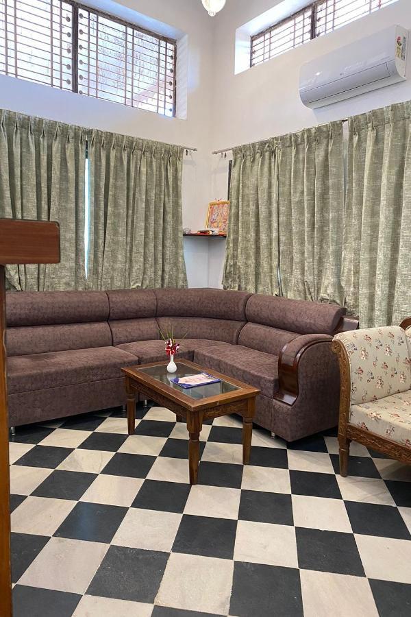קומבלגרה Jai Niwas Palace Resort מראה חיצוני תמונה